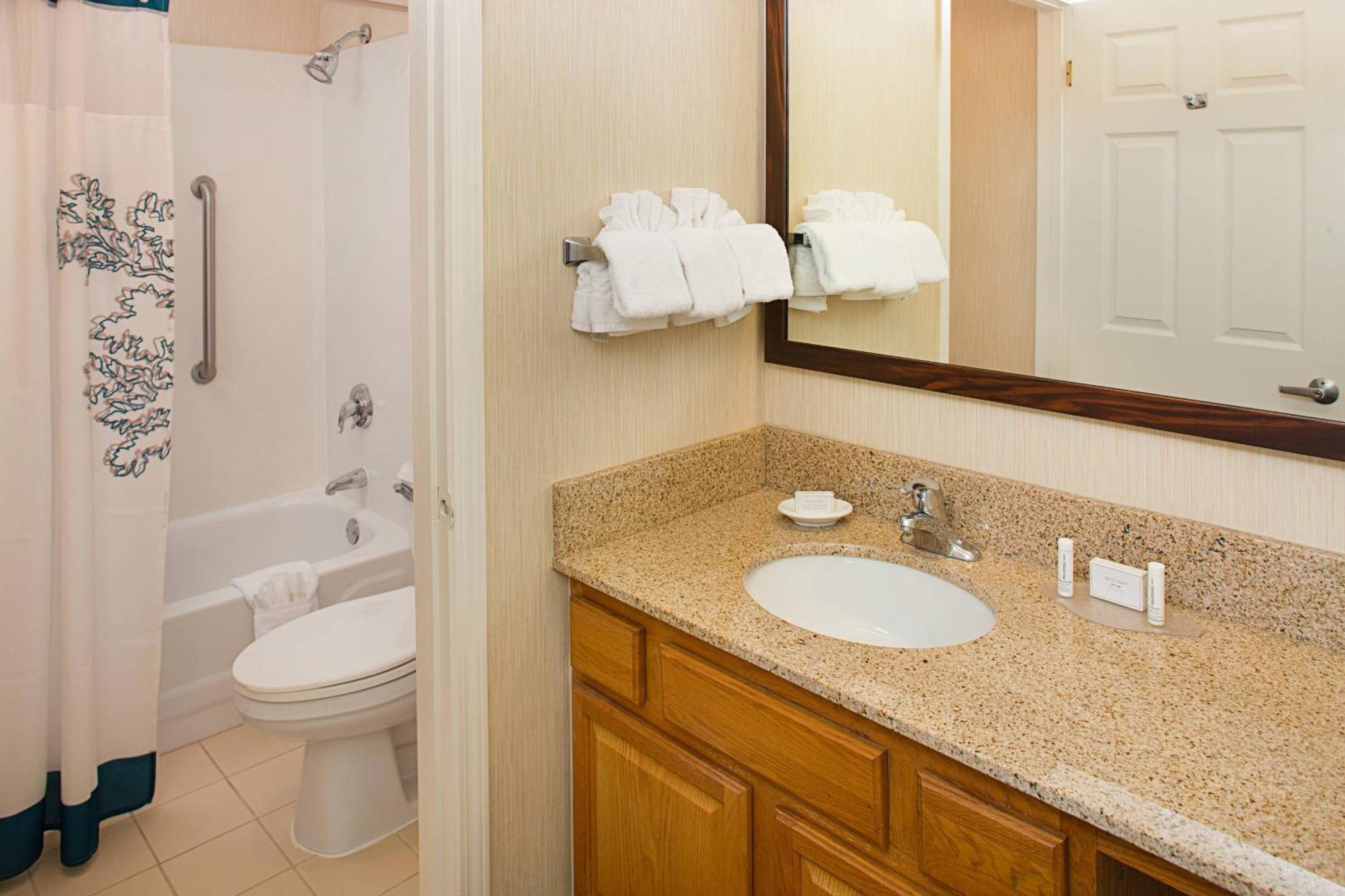Residence Inn Ontario Airport Экстерьер фото