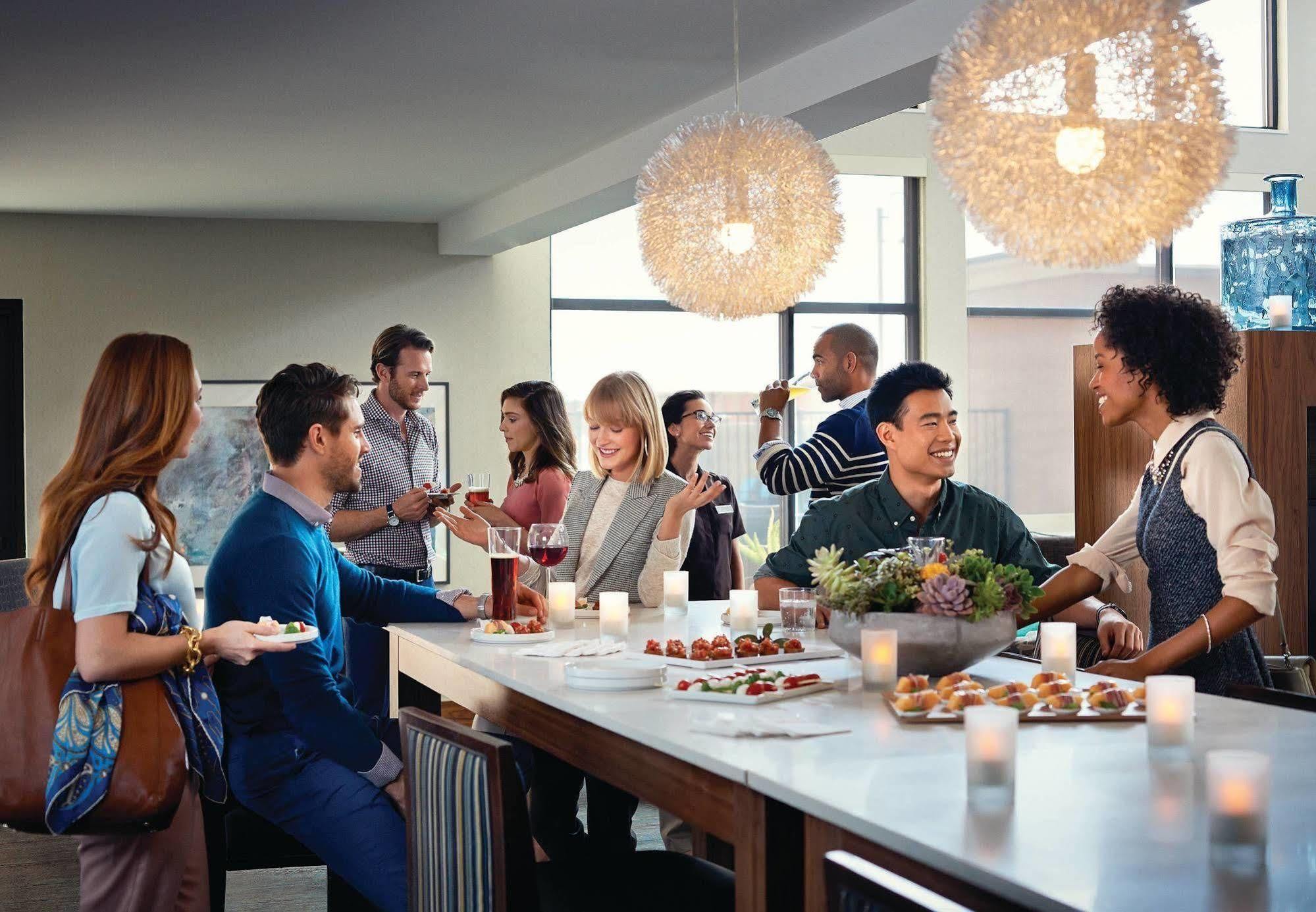 Residence Inn Ontario Airport Экстерьер фото